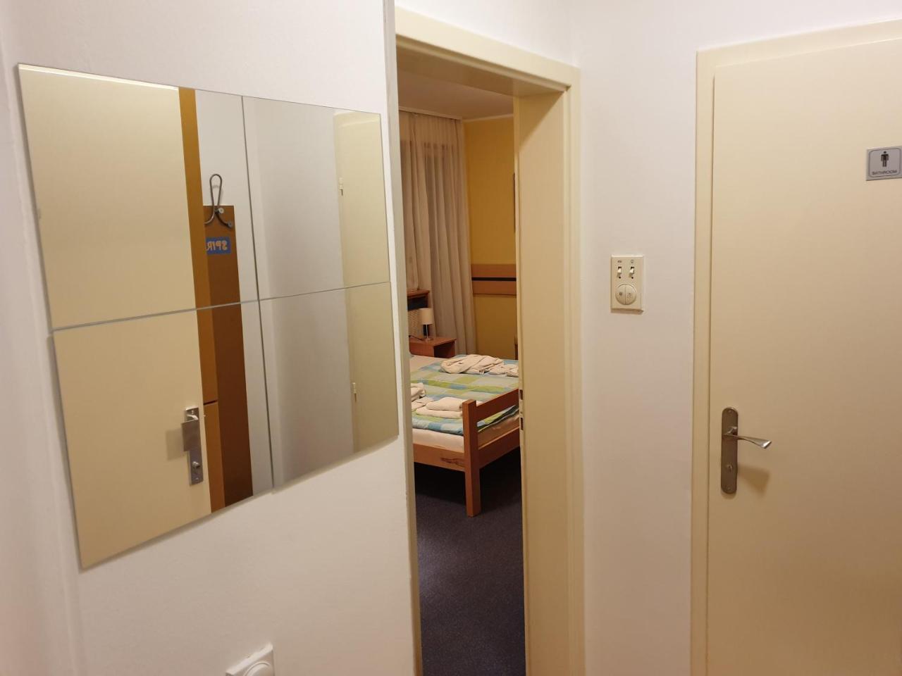 Spirit Apartments Белград Экстерьер фото